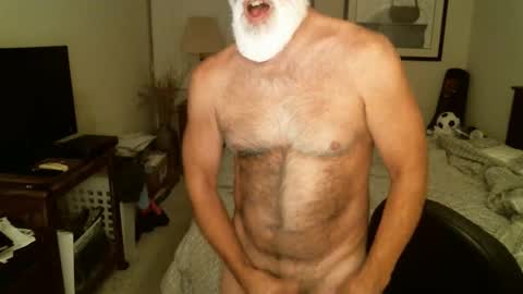 Snapshot of hairypecsguy chatting on May 2026 08:20:01 AM Hairy pecs online show from May 2026 08:20:01 AM