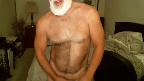 Snapshot of hairypecsguy chatting on May 2026 06:29:01 AM Hairy pecs online show from May 2026 06:29:01 AM