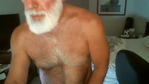 Snapshot of hairypecsguy chatting on July 2026 03:25:02 AM Hairy pecs online show from July 2026 03:25:02 AM
