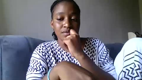 hajra_1 online show from April 2026 10:54:02 AM