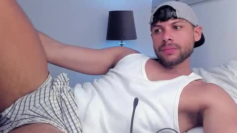 Independent       model  online show from March 2026 08:46:02 PM