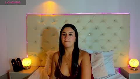 haley_evans_ online show from January 2025 11:02:01 AM