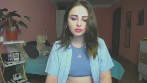 Ann online show from November 2025 03:44:02 PM