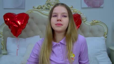 HallyBradley online show from March 2026 05:13:01 AM