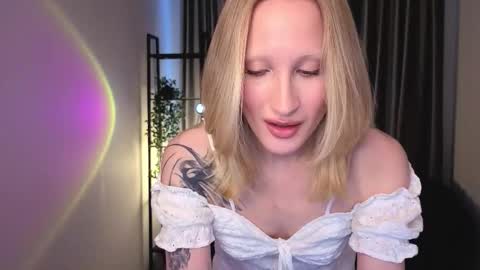 Call me Bianca online show from October 2025 01:56:02 PM