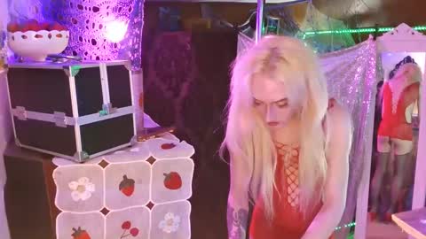 halovalentine online show from January 2025 03:26:01 AM