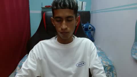 Snapshot of hamcummboy20 chatting on March 2026 05:25:02 AM hamcummboy20 online show from March 2026 05:25:02 AM