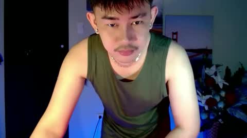 Dem online show from October 2025 09:33:01 PM