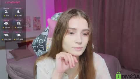 Snapshot of hana_flo chatting on September 2025 02:29:02 PM Hana online show from September 2025 02:29:02 PM