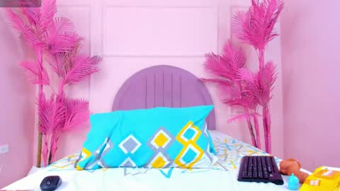 hanaahquinn online show from February 2025 02:31:02 PM