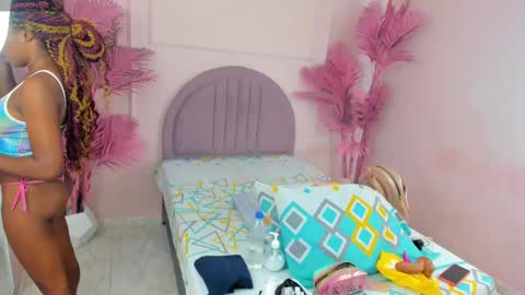 hanaahquinn online show from March 2025 11:47:02 AM