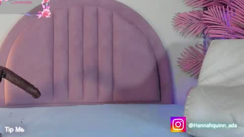 hanaahquinn online show from April 2026 11:42:01 AM