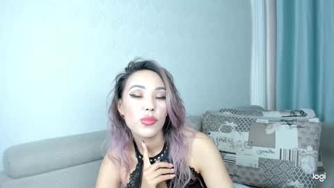 Snapshot of hanah_cho_cho chatting on February 2025 05:30:01 AM Hanah online show from February 2025 05:30:01 AM