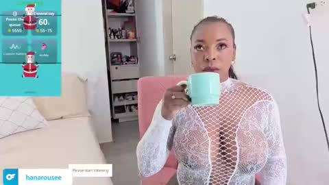 Hana  online show from December 2025 01:18:02 PM