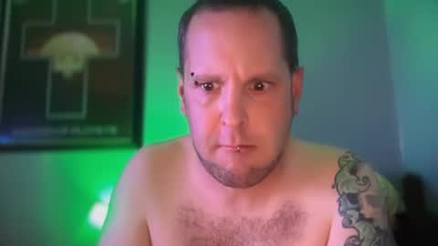 hand_banana_420 online show from September 2025 01:39:02 AM