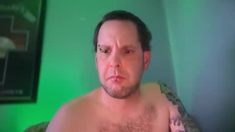 hand_banana_420 online show from October 2025 05:30:02 AM