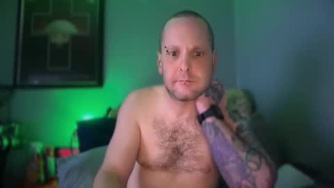 hand_banana_420 online show from April 2026 04:48:01 AM