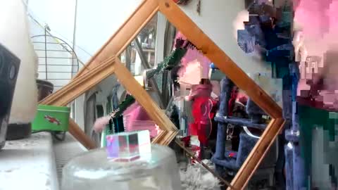 handncocknocum online show from March 2025 05:36:02 PM