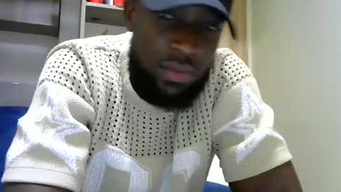 handsome king online show from January 2025 11:08:01 PM