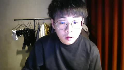Snapshot of handsome_mannn chatting on December 2024 07:19:02 PM handsome_mannn online show from December 2024 07:19:02 PM