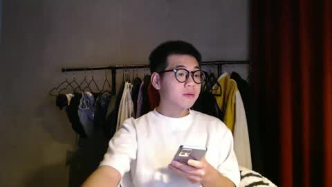 Snapshot of handsome_mannn chatting on January 2025 08:57:02 PM handsome_mannn online show from January 2025 08:57:02 PM