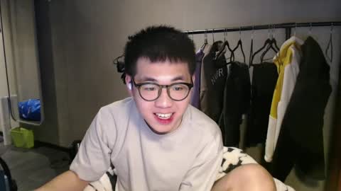Snapshot of handsome_mannn chatting on January 2025 07:01:02 PM handsome_mannn online show from January 2025 07:01:02 PM