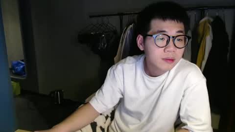 Snapshot of handsome_mannn chatting on January 2025 07:47:02 PM handsome_mannn online show from January 2025 07:47:02 PM