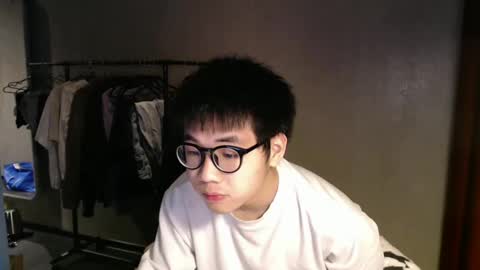 Snapshot of handsome_mannn chatting on February 2025 09:09:01 PM handsome_mannn online show from February 2025 09:09:01 PM