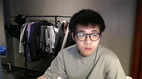 Snapshot of handsome_mannn chatting on February 2025 09:55:01 PM handsome_mannn online show from February 2025 09:55:01 PM