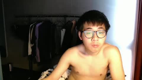 Snapshot of handsome_mannn chatting on March 2025 01:27:02 PM handsome_mannn online show from March 2025 01:27:02 PM
