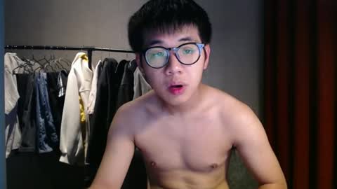 Snapshot of handsome_mannn chatting on September 2025 06:51:02 PM handsome_mannn online show from September 2025 06:51:02 PM
