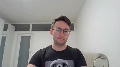 Sasha online show from November 2025 02:39:02 PM