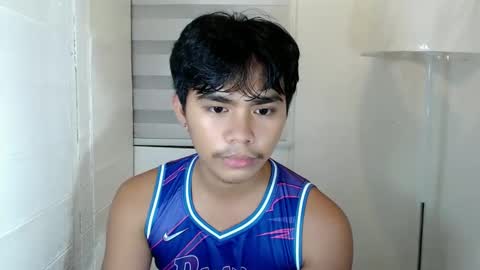 Snapshot of handsome_vanana chatting on February 2025 03:45:02 PM handsome_vanana online show from February 2025 03:45:02 PM
