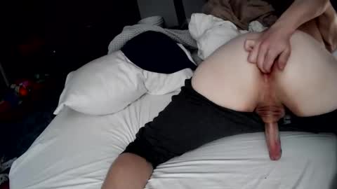 handsomedevil986055 online show from December 2024 05:48:01 AM