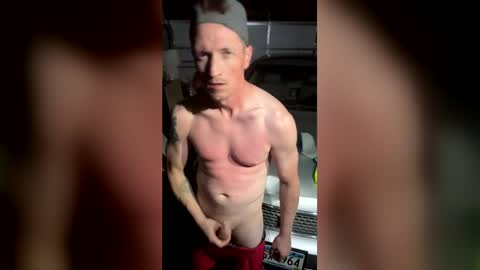 handsomerob42 online show from June 2026 12:08:01 PM