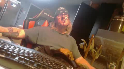 Handystudman online show from December 2024 06:49:02 AM