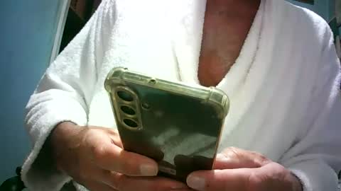 handymanforyou177322 online show from June 2026 10:32:01 PM