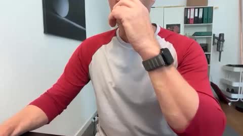 hanky online show from October 2025 11:47:02 AM