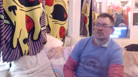 hank rams online show from December 2025 03:56:02 AM