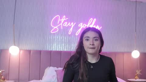 hanna_bastian_vc online show from November 2025 02:23:02 AM