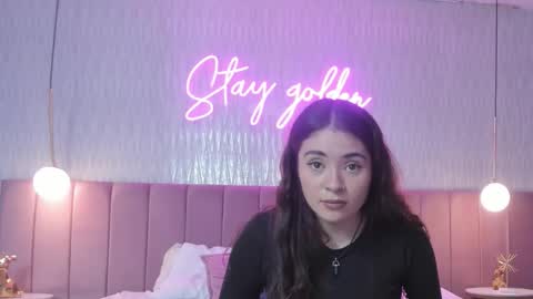 hanna_bastian_vc online show from November 2025 02:54:02 AM