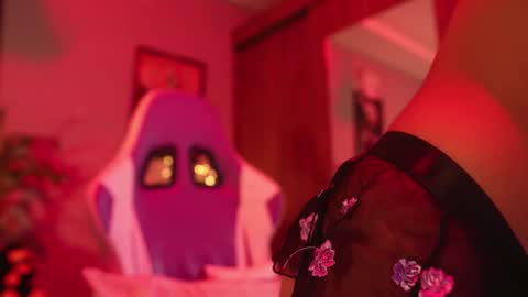 HANNA  online show from October 2025 11:38:02 PM