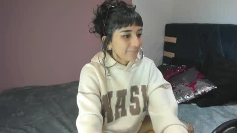 Snapshot of hanna_clark__ chatting on June 2026 11:54:01 AM Hanna clark online show from June 2026 11:54:01 AM