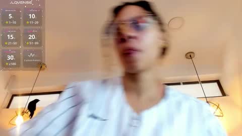 HANNA online show from November 2025 02:08:02 PM