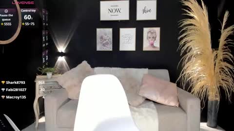 Snapshot of hanna_fost chatting on March 2025 01:56:02 PM im Hanna online show from March 2025 01:56:02 PM