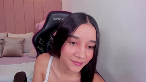 Hanna Jhonnes online show from September 2025 12:07:01 PM