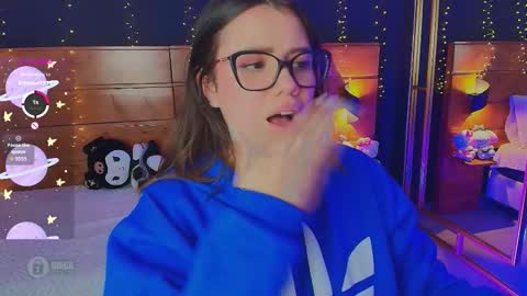 Hanna online show from October 2025 01:38:01 AM