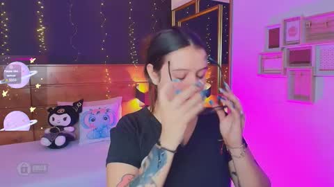 Hanna online show from October 2025 07:36:02 PM