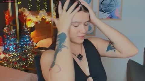 Hanna online show from December 2025 01:56:02 AM