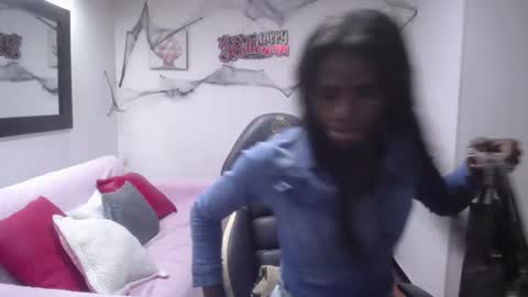 hanna_lamber online show from October 2025 11:11:01 AM